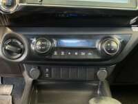 Toyota Hilux 2022 4p Doble Cabina Diesel L4/2.8/T Aut 4X4  2022 Toyota Hilux Venta Interiores 11