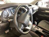 Toyota Hilux 2022 4p Doble Cabina Diesel L4/2.8/T Man 4X4 2022 Toyota Hilux Venta Interiores 2