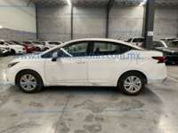 Nissan Versa 2021 4p Sense L4/1.6 Aut 2021 Nissan Versa Ingreso Exteriores 8
