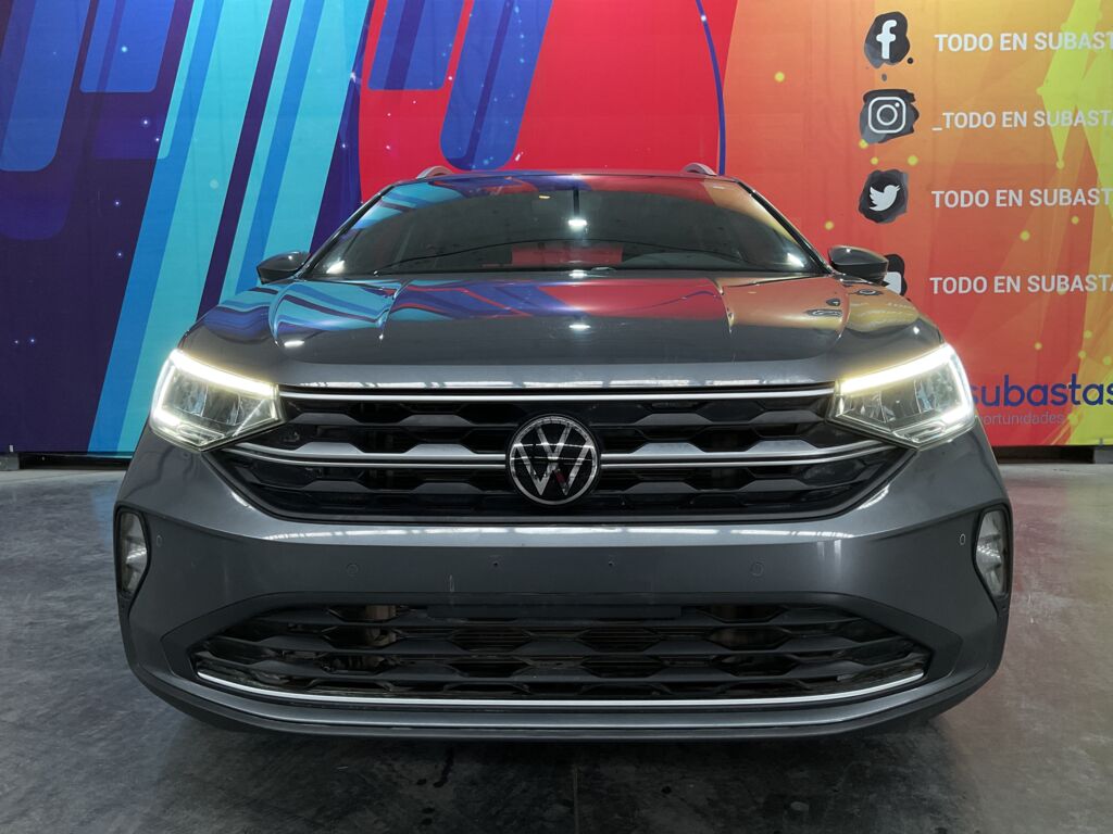 Volkswagen Nivus 2023 5p Highline L3/1.0/T Tiptronic 2023 Volkswagen Nivus Venta Exteriores 2
