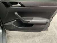 Volkswagen Nivus 2023 5p Highline L3/1.0/T Tiptronic 2023 Volkswagen Nivus Venta Interiores 17