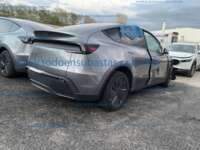 Tesla Modelo Y 2025 MODEL Y AUTONOMIA MAYOR IMG_2395