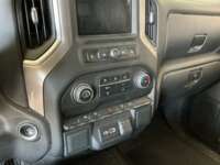 Chevrolet Silverado 2024 2p Cabina Regular 4x2 V8/5.3 Aut IMG_2363