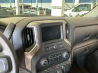 Chevrolet Silverado 2024 2p Cabina Regular 4x2 V8/5.3 Aut IMG_2361