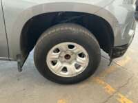 Chevrolet Silverado 2024 2p Cabina Regular 4x2 V8/5.3 Aut IMG_2380