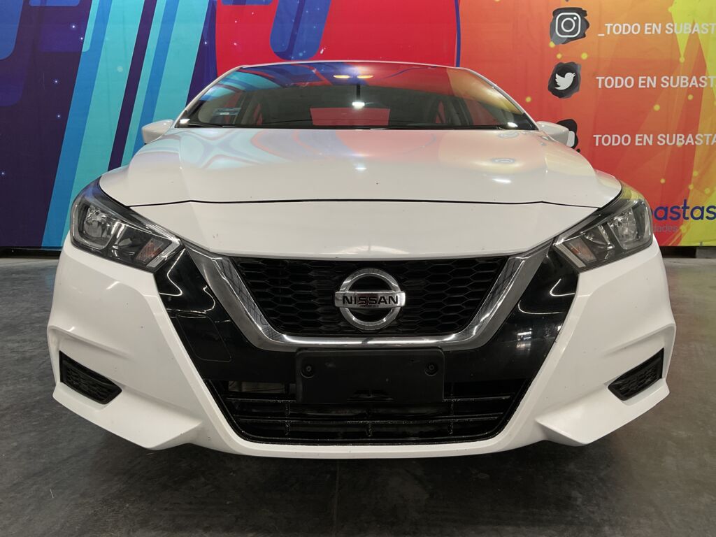 Nissan Versa 2021 4p Sense L4/1.6 CVT 2021 Nissan Versa Venta Exteriores 2