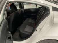 Nissan Versa 2021 4p Sense L4/1.6 CVT 2021 Nissan Versa Venta Interiores 16