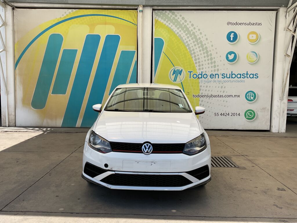 Volkswagen Vento 2022 4p Starline L4/1.6 Tiptronic 2022 Volkswagen Vento Venta Exteriores 2