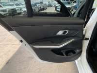 BMW Serie 3 2022 4p 330i M Sport Shadow Edition L4/2.0/T Aut 2022 BMW Serie 3 Venta Interiores 23