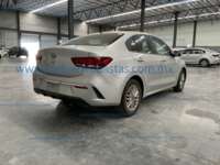 Kia Rio 2021 5p HB LX L4/1.6 Man     2021 Kia Rio Ingreso Exteriores 5