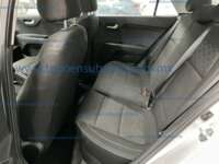 Kia Rio 2021 5p HB LX L4/1.6 Man     IMG_0886