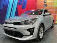 Kia Rio 2021 5p HB LX L4/1.6 Man     2021 Kia Rio Venta Exteriores 1