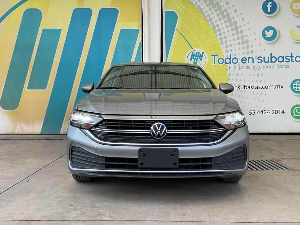 Volkswagen Jetta 2023 4p Trendline L4/1.4/T Tiptronic 2023 Volkswagen Jetta Venta Exteriores 2