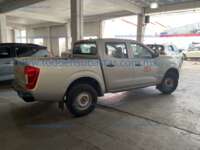 Nissan NP300 Doble Cabina 2019 4p S L4/2.5 Man A/A Paq. Seg. IMG_6263