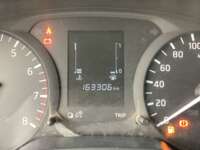 Nissan NP300 Doble Cabina 2019 4p S L4/2.5 Man A/A Paq. Seg. 2019 Nissan NP300 Doble Cabina Venta Interiores 3