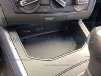 Seat Arona 2021  2021 Seat Arona Ingreso Interiores 11