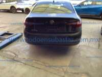 Volkswagen Jetta 2024 4p Comfortline L4/1.4/T Tiptronic IMG_0671