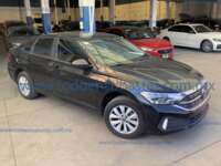 Volkswagen Jetta 2024 4p Comfortline L4/1.4/T Tiptronic IMG_0674