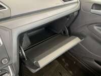 Volkswagen Saveiro 2024 2p Robust L4/1.6 Man A/A 2024 Volkswagen Saveiro Venta Interiores 15