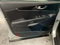 Kia Sorento 2020 5p LX L4/2.4 Aut 7/Pas  2020 Kia Sorento Venta Interiores 14