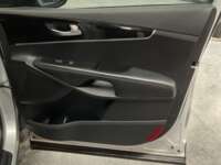 Kia Sorento 2020 5p LX L4/2.4 Aut 7/Pas  2020 Kia Sorento Venta Interiores 16