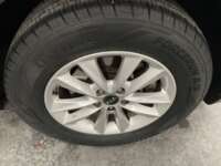 Kia Sorento 2020 5p LX L4/2.4 Aut 7/Pas  2020 Kia Sorento Venta Llantas 10