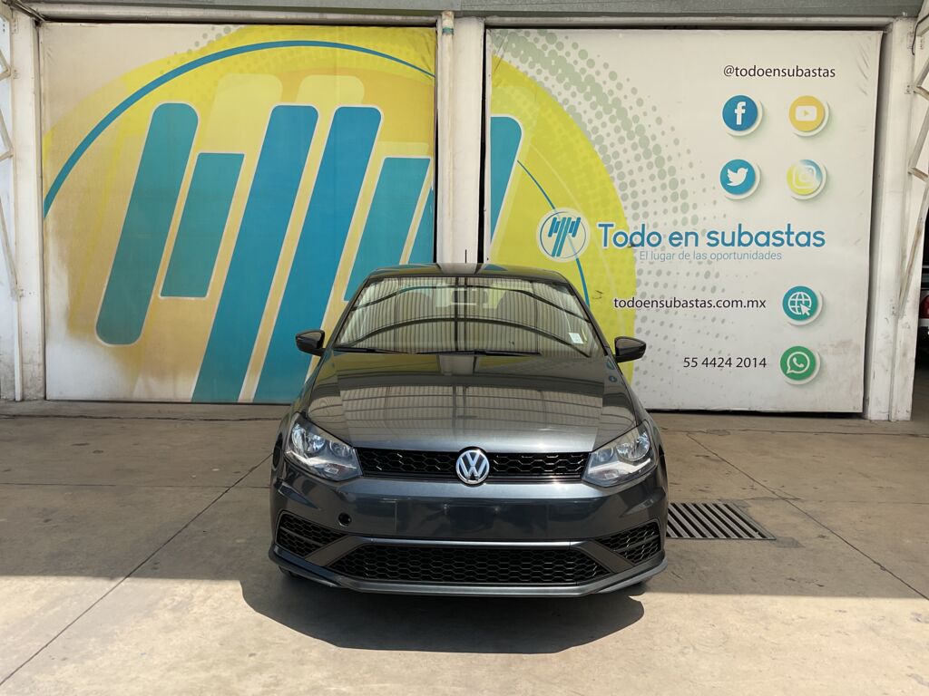 Volkswagen Vento 2021 4p Startline L4/1.6 Man 2021 Volkswagen Vento Venta Exteriores 2