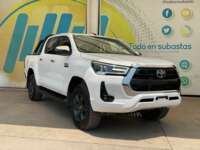 Toyota Hilux 2022 4p Doble Cabina Diesel L4/2.8/T Aut 4X4  2022 Toyota Hilux Venta Exteriores 3