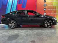 Volkswagen Jetta 2025 4p Sportline L4/1.4/T Tiptronic Línea Nueva 2025 Volkswagen Jetta Venta Exteriores 8