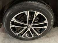 Volkswagen Jetta 2025 4p Sportline L4/1.4/T Tiptronic Línea Nueva 2025 Volkswagen Jetta Venta Llantas 4