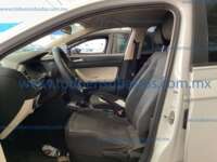 Volkswagen Virtus 2022 4p Trendline L4/1.6 Man IMG_4659