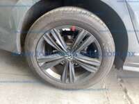 Volkswagen Jetta 2023 4p Sportline L4/1.4/T Tiptronic 2023 Volkswagen Jetta Ingreso Llantas 3