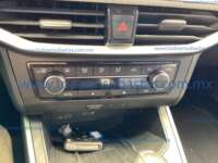 Seat Arona 2023 5p Xperience L4/1.6 Tiptronic IMG_4912