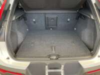 Volvo XC40 2022 5p Momentum T4 L4/2.0/T Aut 2022 Volvo XC40 Venta Cajuela 1