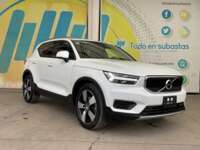 Volvo XC40 2022 5p Momentum T4 L4/2.0/T Aut 2022 Volvo XC40 Venta Exteriores 3