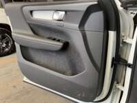 Volvo XC40 2022 5p Momentum T4 L4/2.0/T Aut 2022 Volvo XC40 Venta Interiores 18