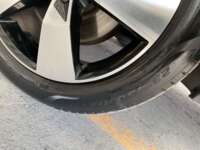 Volvo XC40 2022 5p Momentum T4 L4/2.0/T Aut 2022 Volvo XC40 Venta Llantas 2