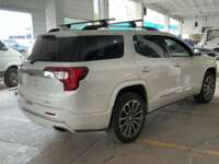 GMC Acadia 2022 5p Denali V6/3.6 Aut IMG_3427