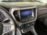 GMC Acadia 2022 5p Denali V6/3.6 Aut IMG_3441