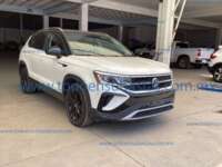 Volkswagen Taos 2022 5p Highline L4/1.4/T Tiptronic IMG_5180