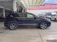 Volkswagen Tiguan 2023 5p R-Line L4/1.4/T DSG IMG_5454