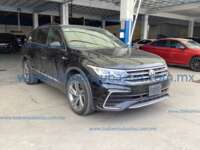 Volkswagen Tiguan 2023 5p R-Line L4/1.4/T DSG IMG_5453