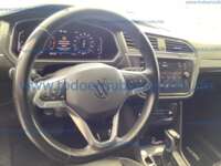 Volkswagen Tiguan 2023 5p R-Line L4/1.4/T DSG IMG_5461