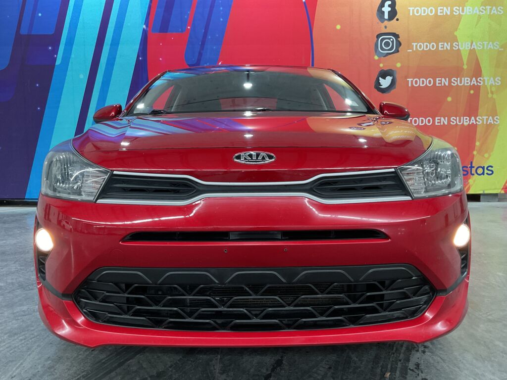 Kia Rio 2021 4p L L4/1.6 Aut 2021 Kia Rio Venta Exteriores 2