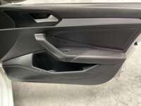 Volkswagen Jetta 2023 4p Sportline L4/1.4/T Tiptronic 2023 Volkswagen Jetta Venta Interiores 17