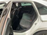 Volkswagen Jetta 2023 4p Sportline L4/1.4/T Tiptronic 2023 Volkswagen Jetta Venta Interiores 18