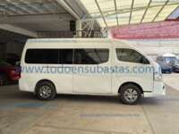 Nissan Urvan 2020 4p L4/2.5 Man 15/Pas Paq. Seg.  IMG_5777