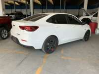 Chevrolet Onix 2024 4p Premier Redline L3/1.0/T Aut IMG_3800