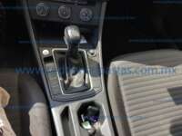 Volkswagen Jetta 2024 4p Trendline L4/1.4/T Man IMG_3421