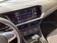 Volkswagen Jetta 2024 4p Trendline L4/1.4/T Man IMG_3418